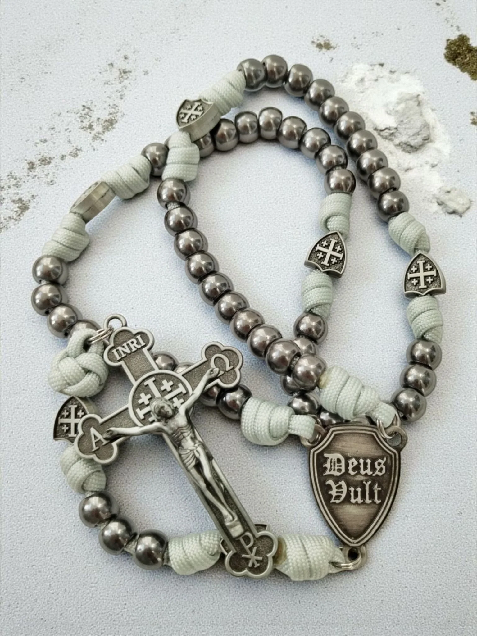 Paracord Rosenkränze