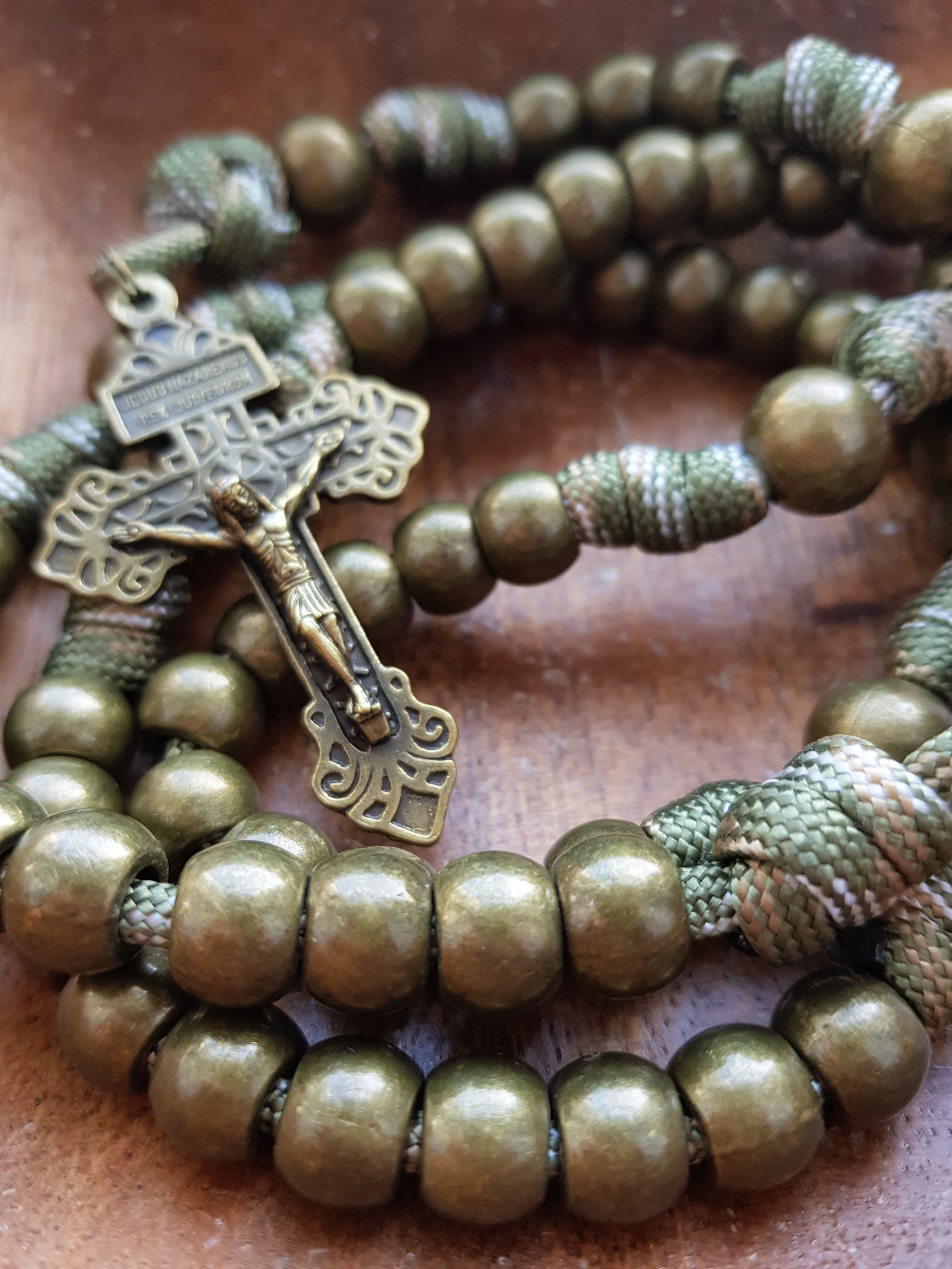 Militär Paracord-Rosenkranz - Image 3