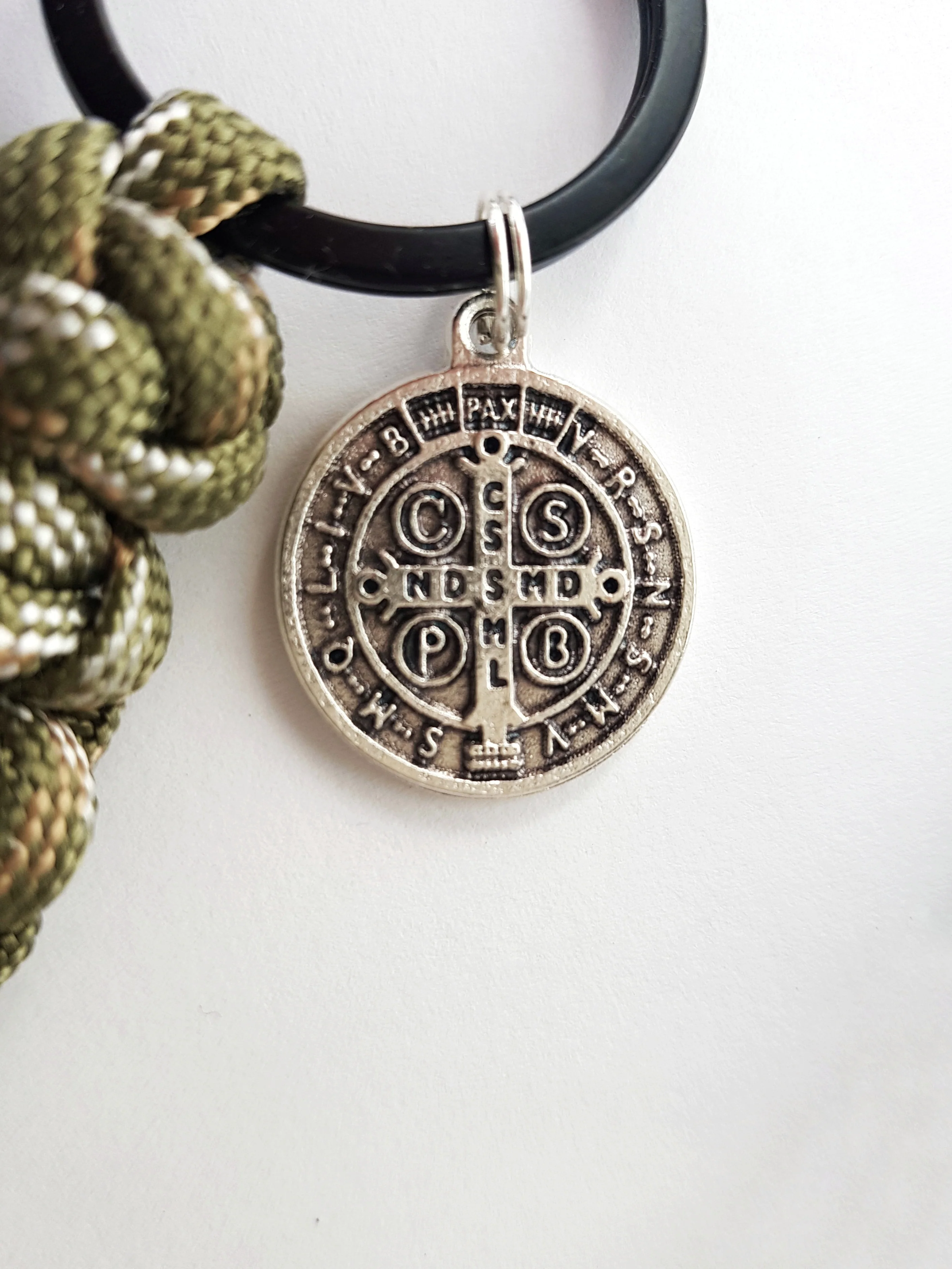 Paracord Schlüsselanhänger camouflage, olive, schwarz - Image 4